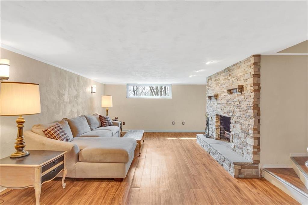 306 Field Club Ridge Road Pittsburgh, PA 15238 - Photo 23 of 28 Gallery Image 23
