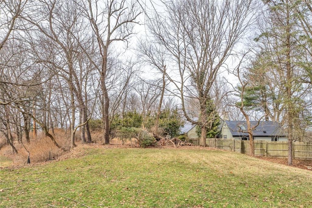 306 Field Club Ridge Road Pittsburgh, PA 15238 - Photo 26 of 28 Gallery Image 26