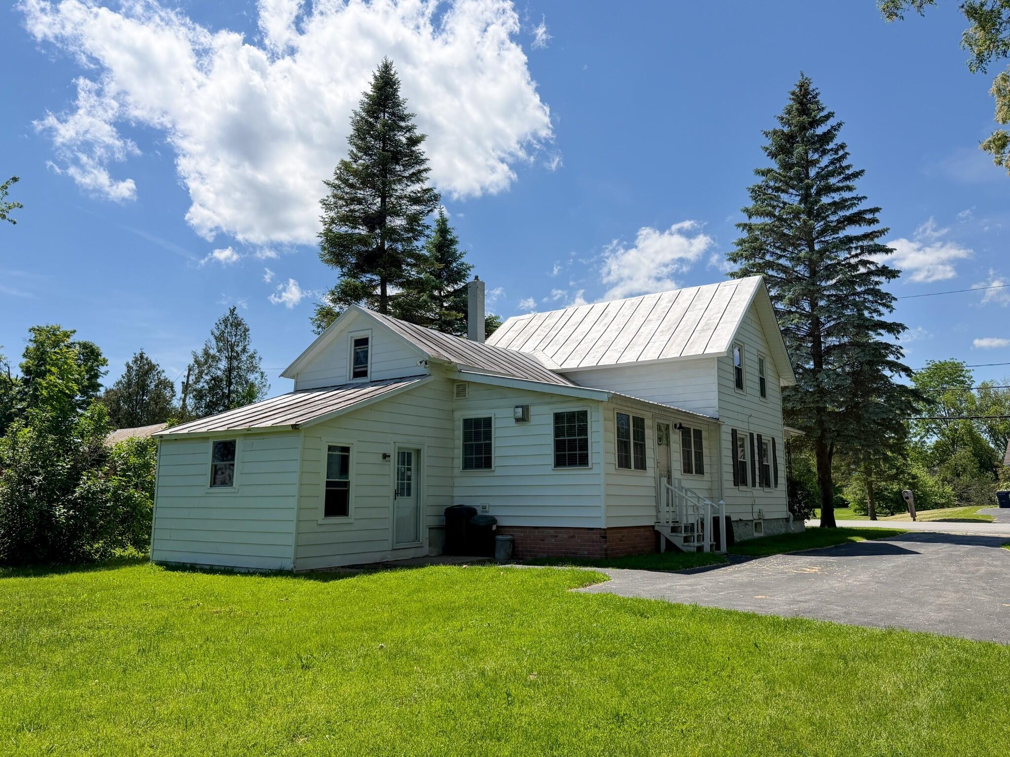 10 Spruce Street Champlain, NY 12919 - Photo 20 of 21
