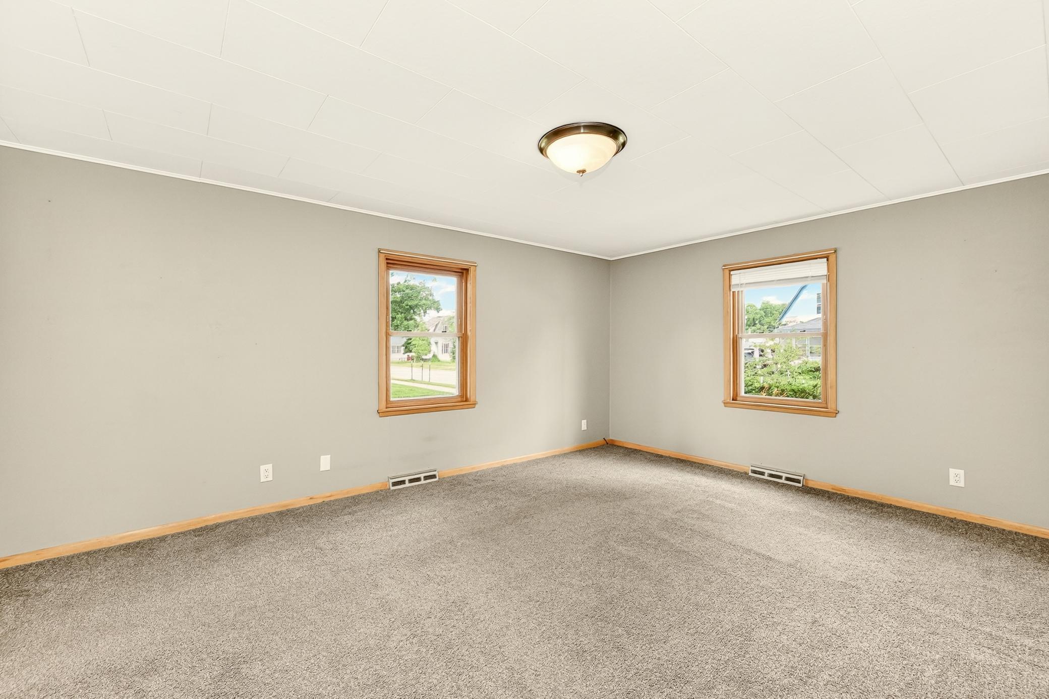 32 10th Street Northwest Rochester, MN 55901 - Photo 12 of 27
