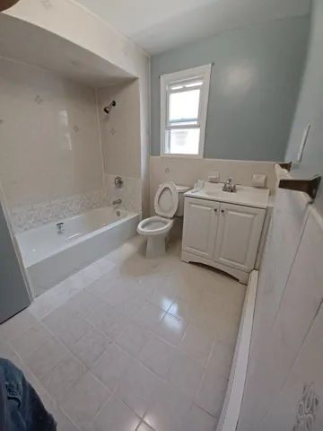 $2,800 | 6108 Durham Avenue, Unit 2, North Bergen, NJ 07047