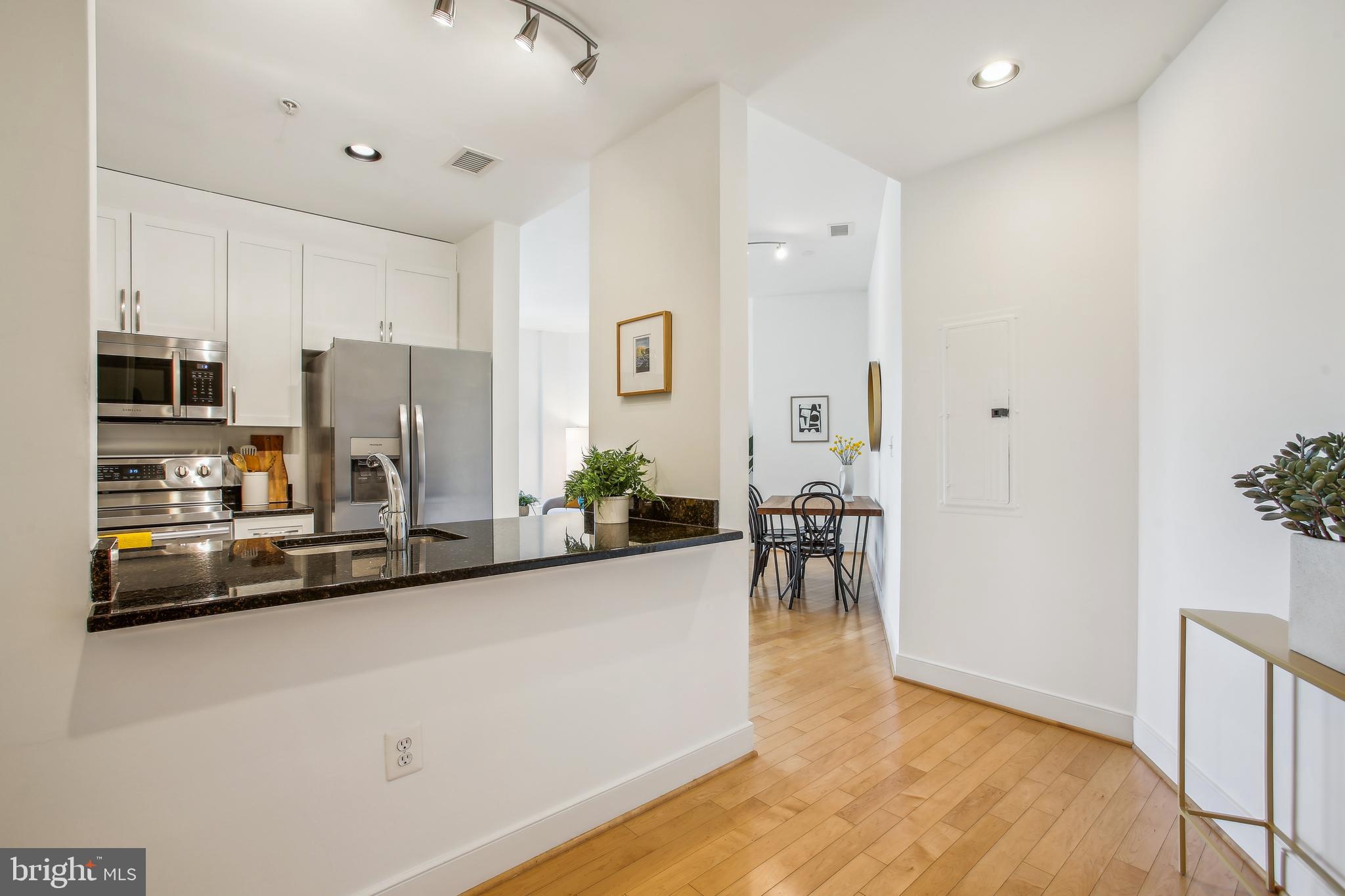 4101 Albemarle Street Northwest, Unit 620 Washington, DC 20016 - Photo 17 of 37