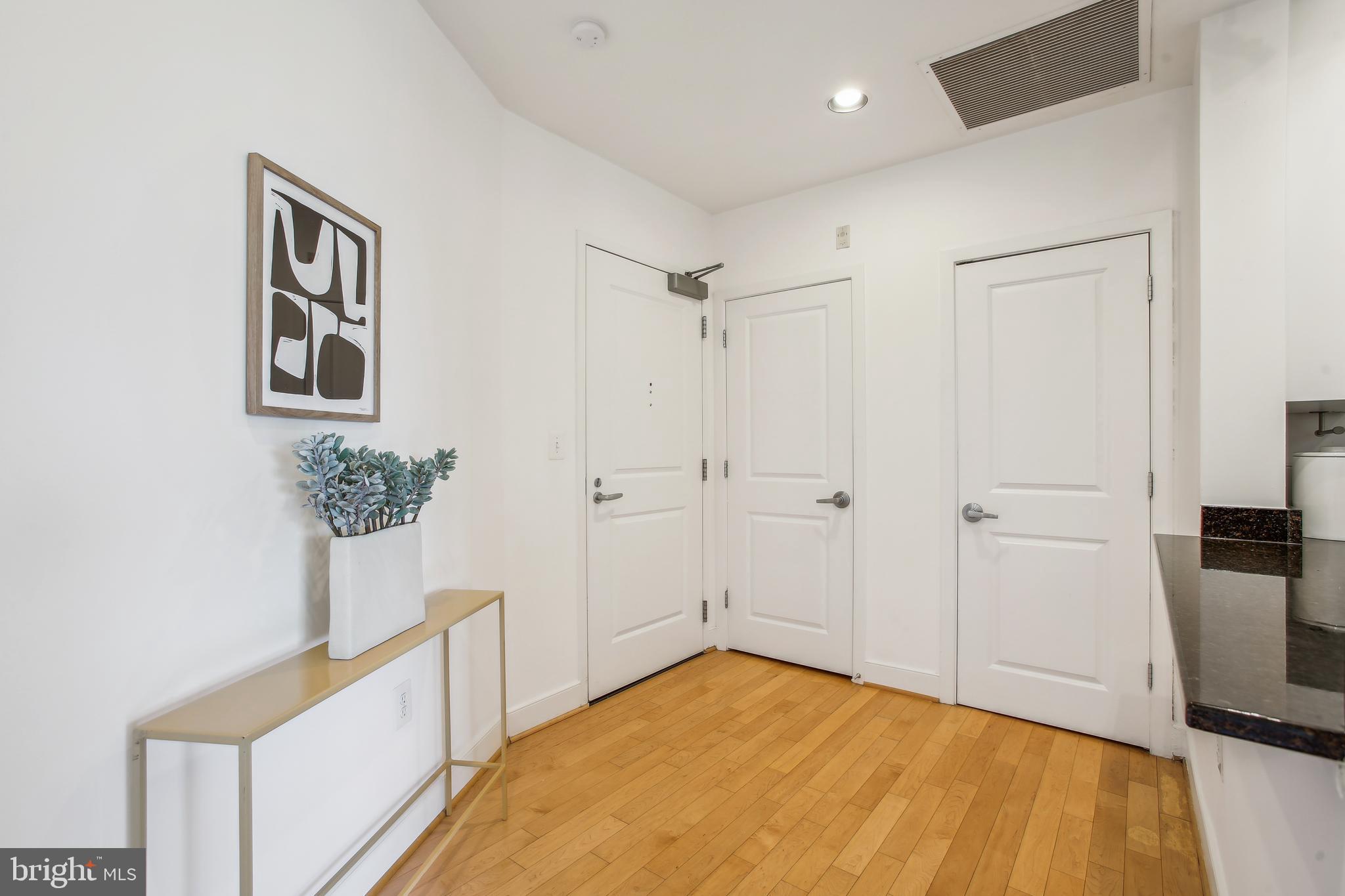 4101 Albemarle Street Northwest, Unit 620 Washington, DC 20016 - Photo 18 of 37