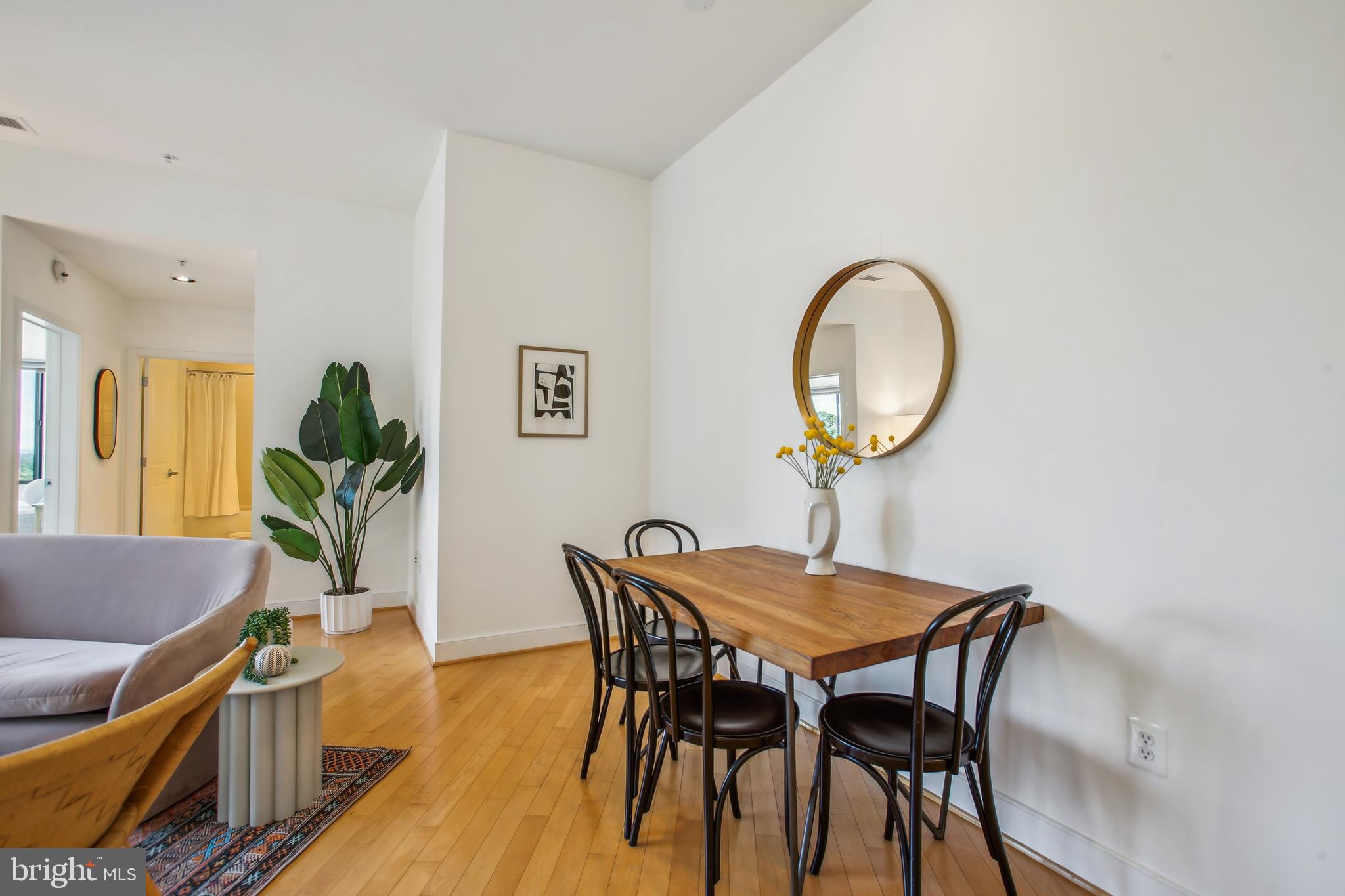 4101 Albemarle Street Northwest, Unit 620 Washington, DC 20016 - Photo 19 of 37