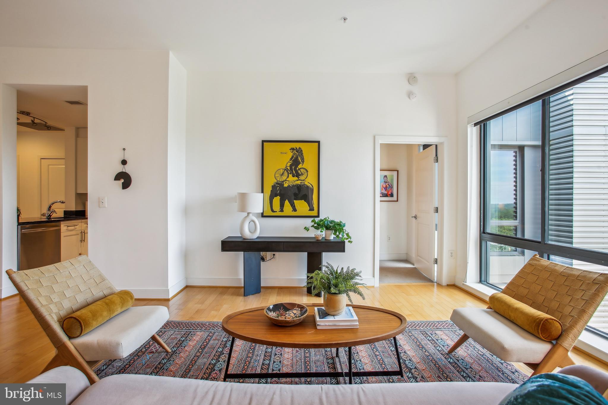 4101 Albemarle Street Northwest, Unit 620 Washington, DC 20016 - Photo 4 of 37