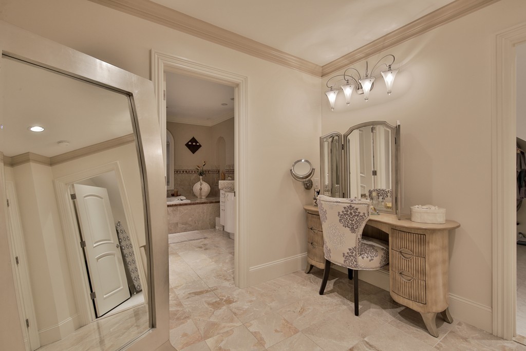 29 Hilltop Avenue Saugus, MA 01906 - Photo 24 of 30 a view of a livingroom with furniture and front door