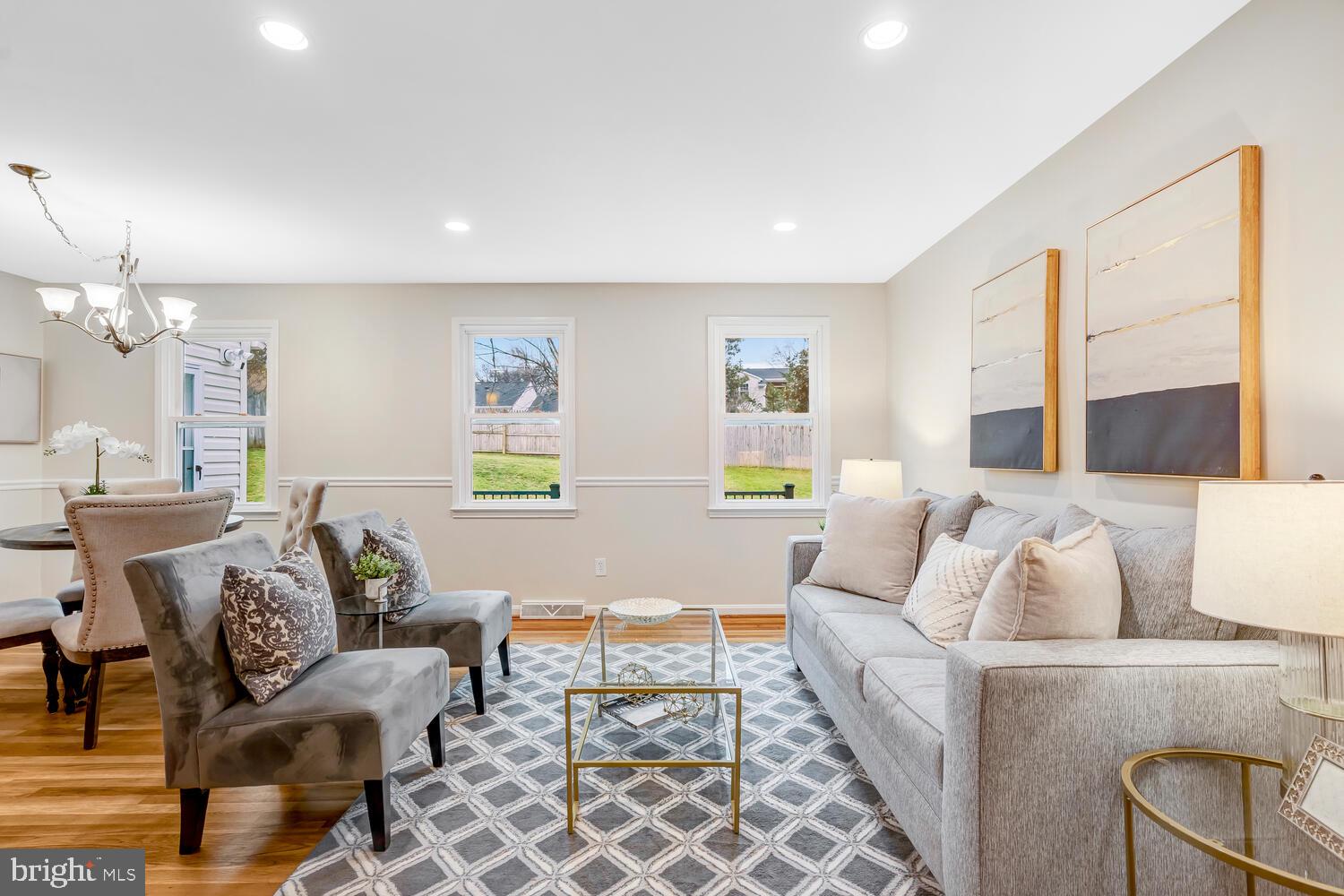 15020 Rocking Spring Drive Rockville, MD 20853 - Photo 17 of 53 Living Room