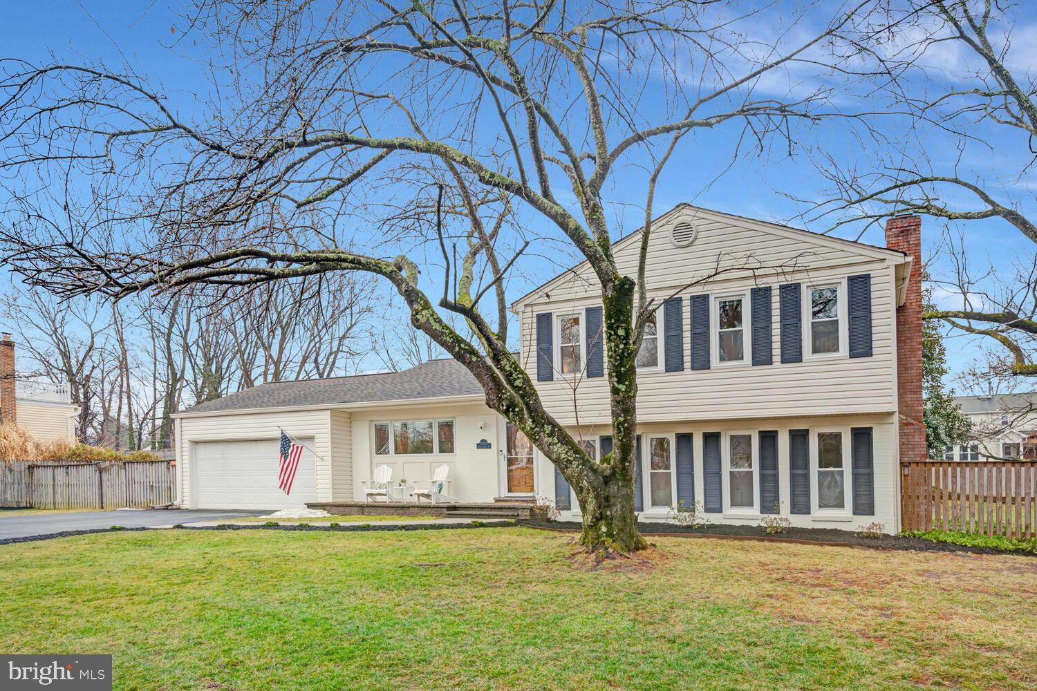 15020 Rocking Spring Drive Rockville, MD 20853 - Photo 4 of 53 Front View