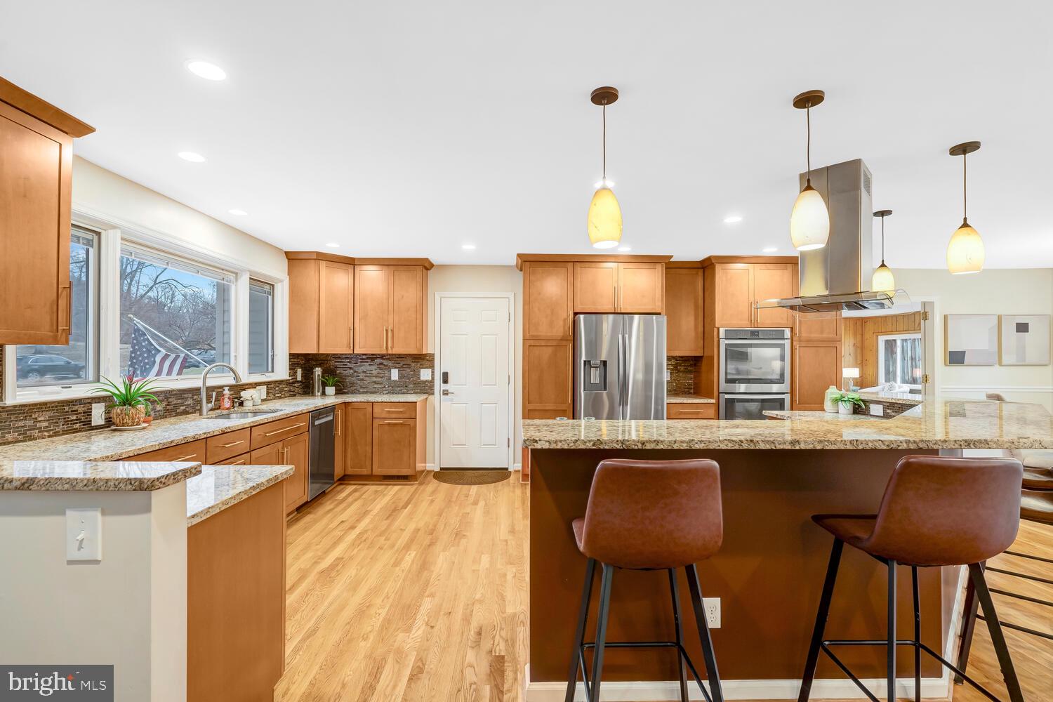 15020 Rocking Spring Drive Rockville, MD 20853 - Photo 9 of 53 Kitchen