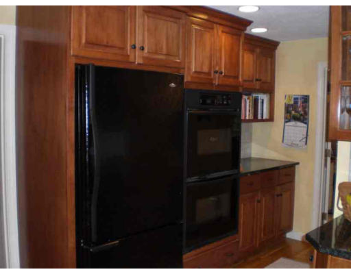 20 Pueblo Road Medfield, MA 02052 - Photo 4 of 16 Gallery Image 4