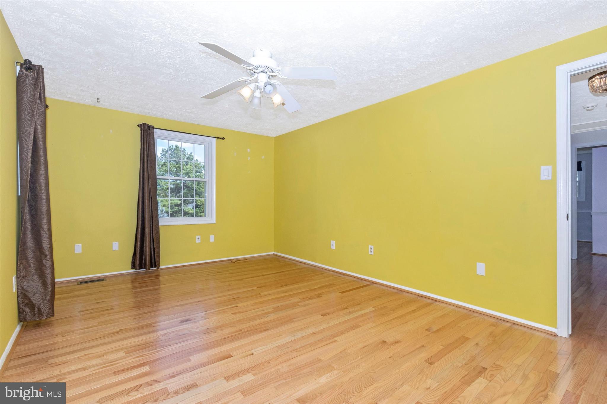 1301 Silo Way Silver Spring, MD 20905 - Photo 22 of 52 Primary Bedroom