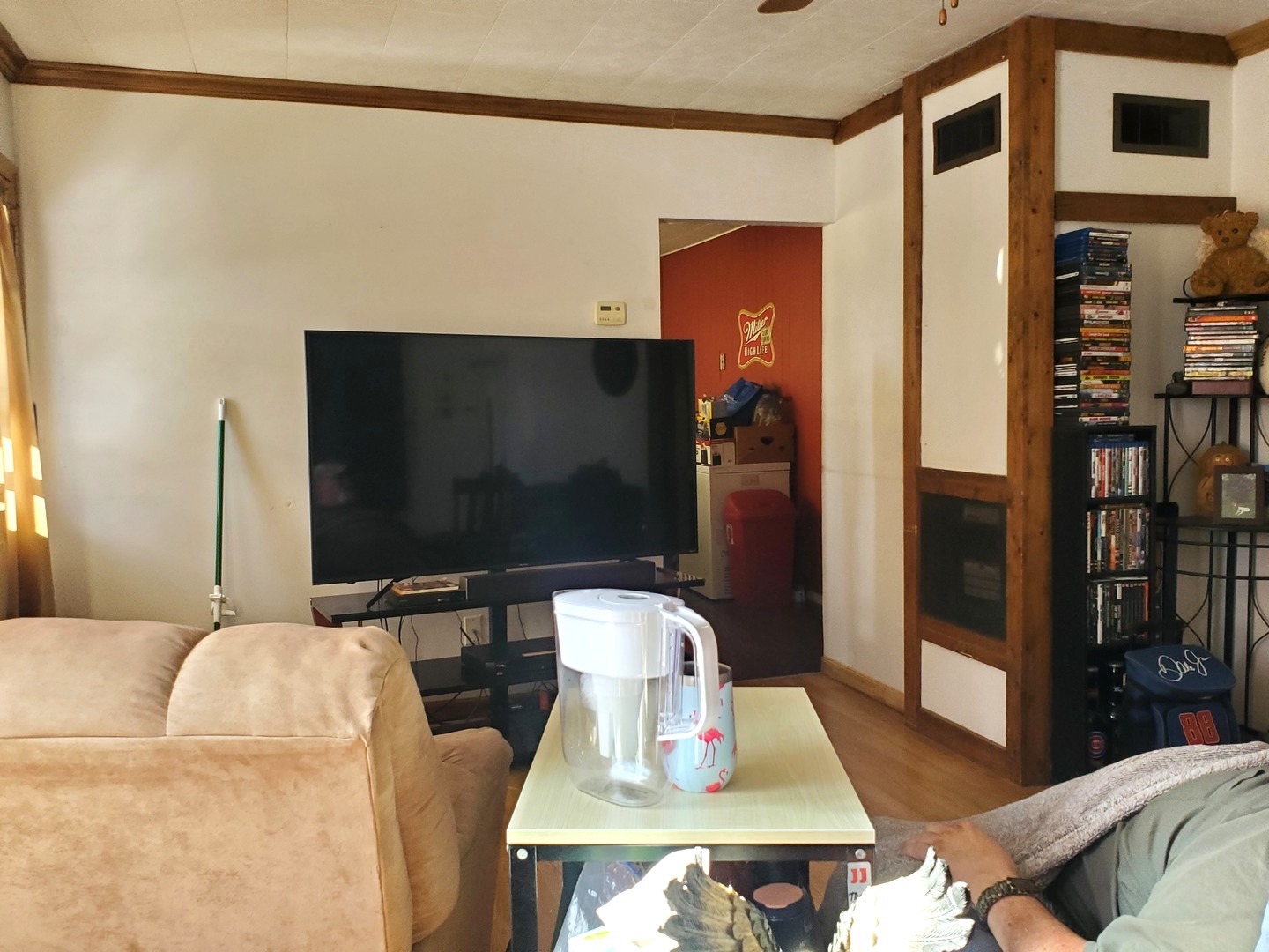 316 1/2 Prairie Street Ottawa, IL 61350 - Photo 5 of 13 a living room with furniture and a flat screen tv