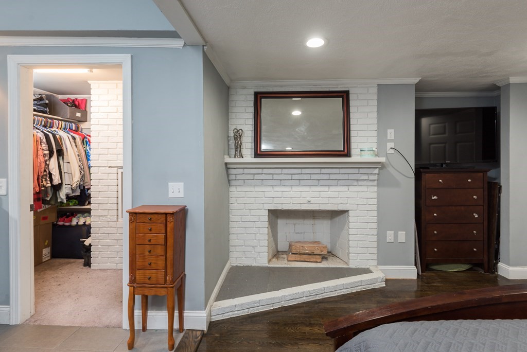 357 Phillips Street Hanson, MA 02341 - Photo 23 of 39