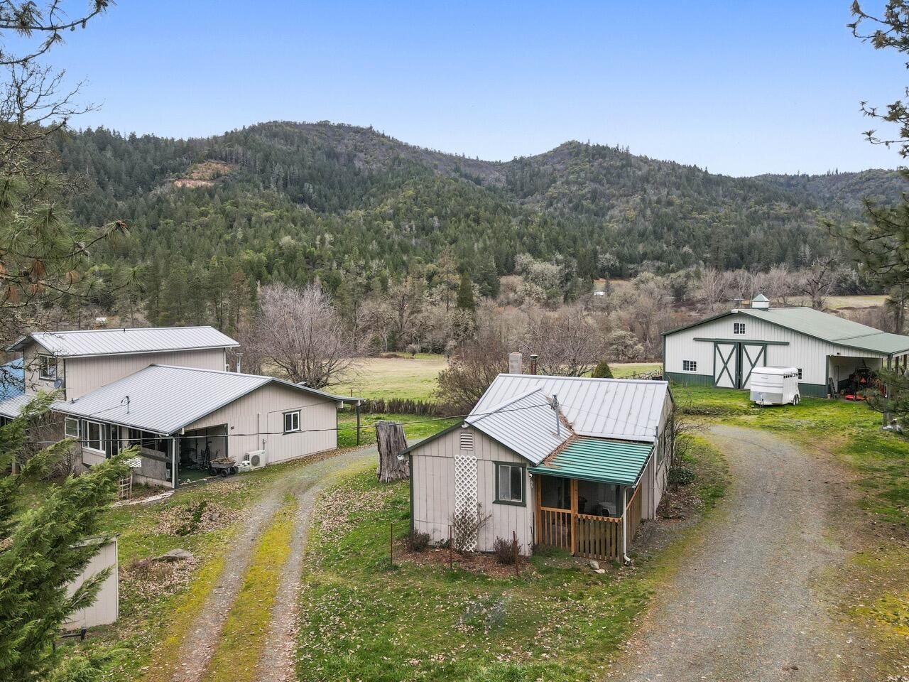 431 Murphy Gulch Road Rogue River, OR 97537 - Photo 1 of 35 dji_fly_20260221_083646_305_177163421270
