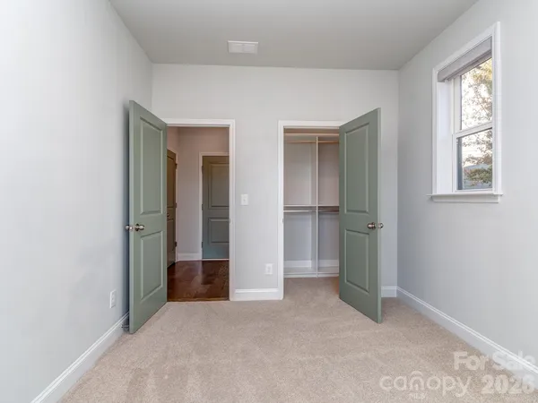 $595,000 | 5862 Ardrey Kell Road, Charlotte, NC 28277