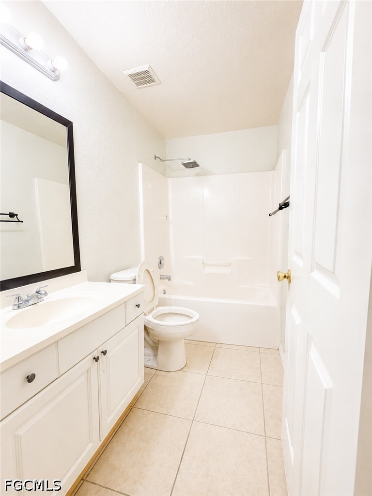 4719 22nd Street Southwest Lehigh Acres, FL 33973 - Photo 5 of 8