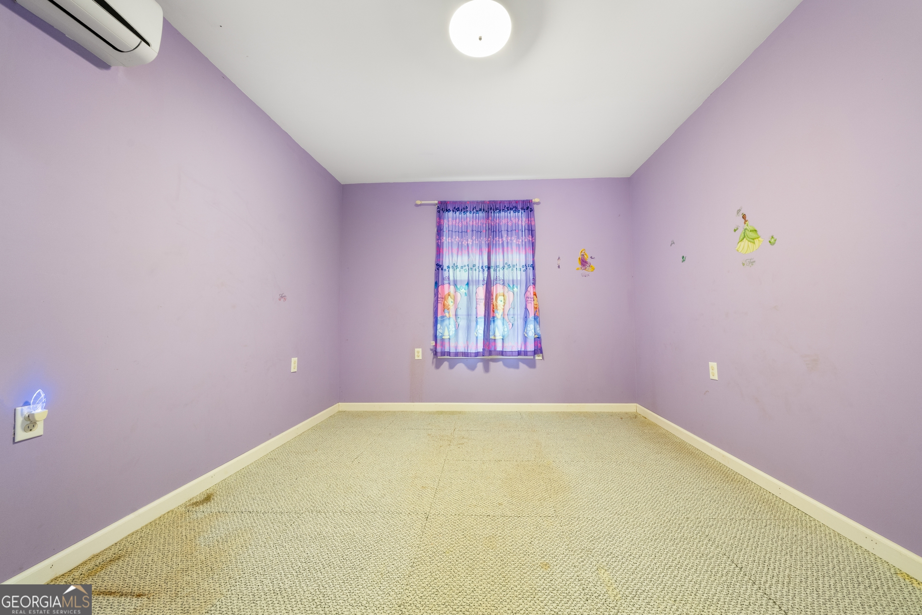 3719 County Road 88 Delta, AL 36258 - Photo 23 of 36 a view of an empty room with a window