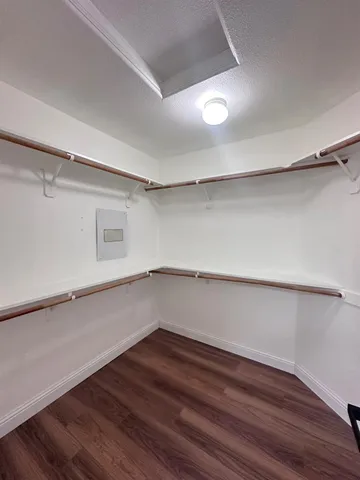 $2,600 | 5491 West Ashcroft Avenue, Fresno, CA 93722