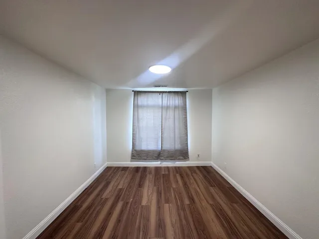 $2,600 | 5491 West Ashcroft Avenue, Fresno, CA 93722