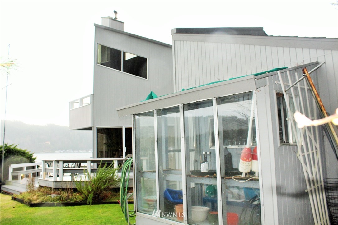 12831 Northeast North Shore Road Belfair, WA 98528 - Photo 13 of 39 Gallery Image 13