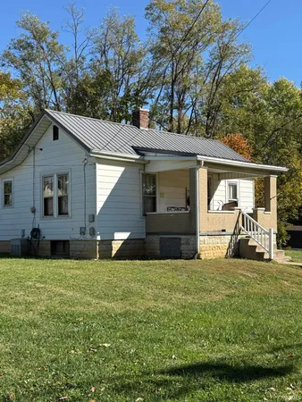 $550,000 | 1024 West Country Club Drive, Unit 1016 1022 1024A, Bloomington, IN 47403