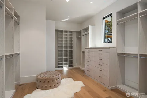 $7,750,000 | 1032 89th Avenue Northeast, Bellevue, WA 98004