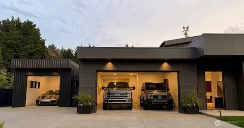 $7,750,000 | 1032 89th Avenue Northeast, Bellevue, WA 98004