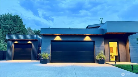 $7,750,000 | 1032 89th Avenue Northeast, Bellevue, WA 98004