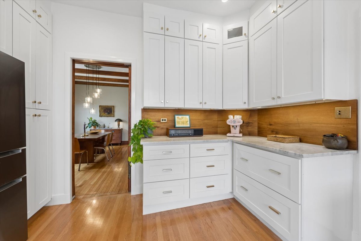 521 West Surf Street, Unit 3 Chicago, IL 60657 - Photo 14 of 20