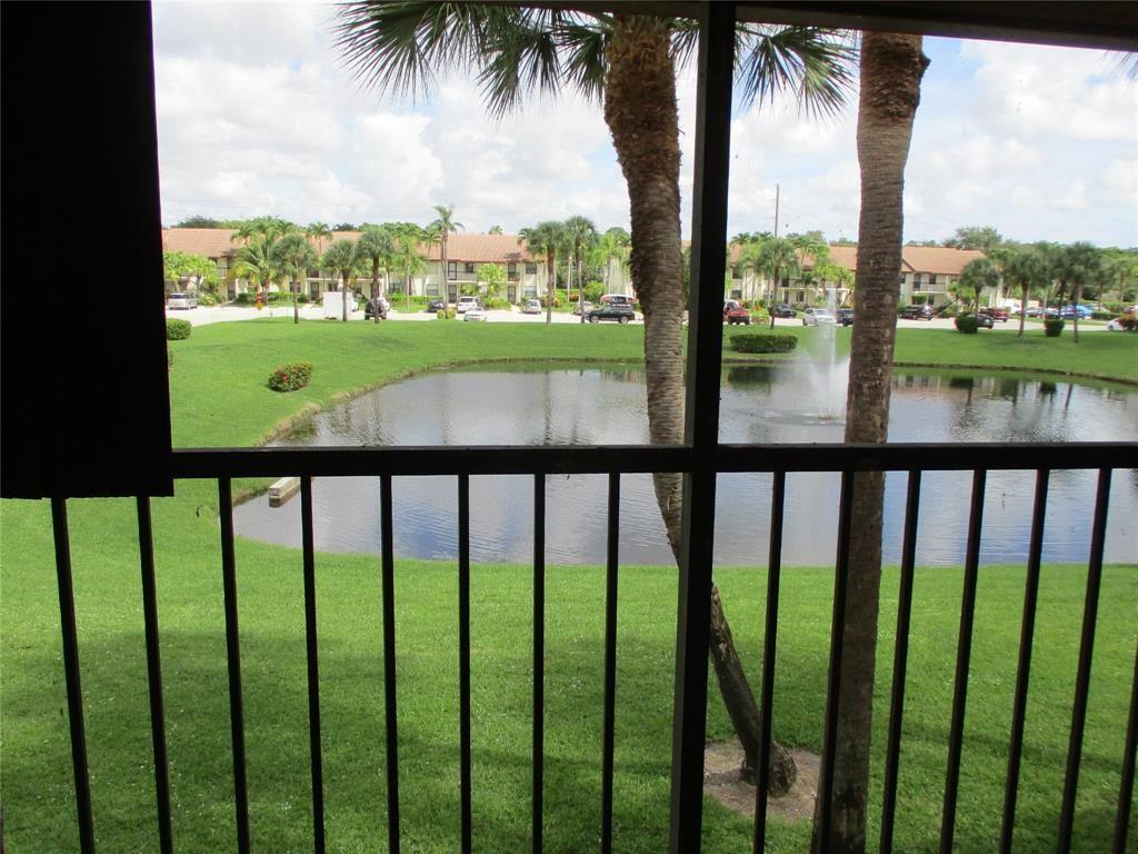 22017 Palms Way, Unit 202 Boca Raton, FL 33433 - Photo 13 of 21