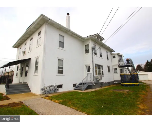 $1,150 | 15 Level Road, Unit 3, Collegeville, PA 19426