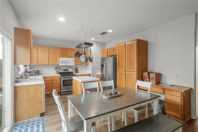 $670,000 | 28388 Kara Street, Murrieta, CA 92563