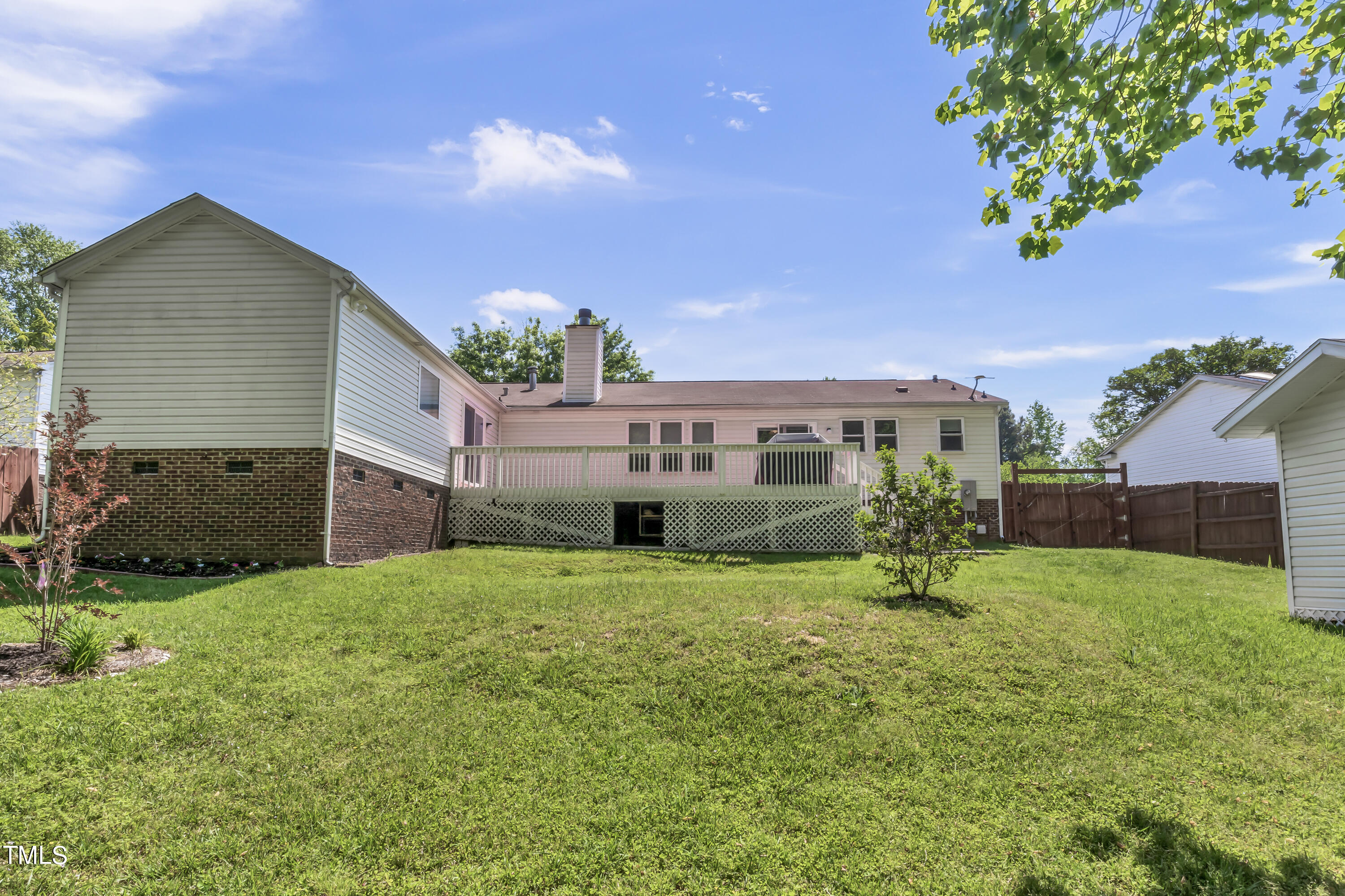 1214 Shackleton Road Apex, NC 27502 - Photo 34 of 36 08-IMG_8198