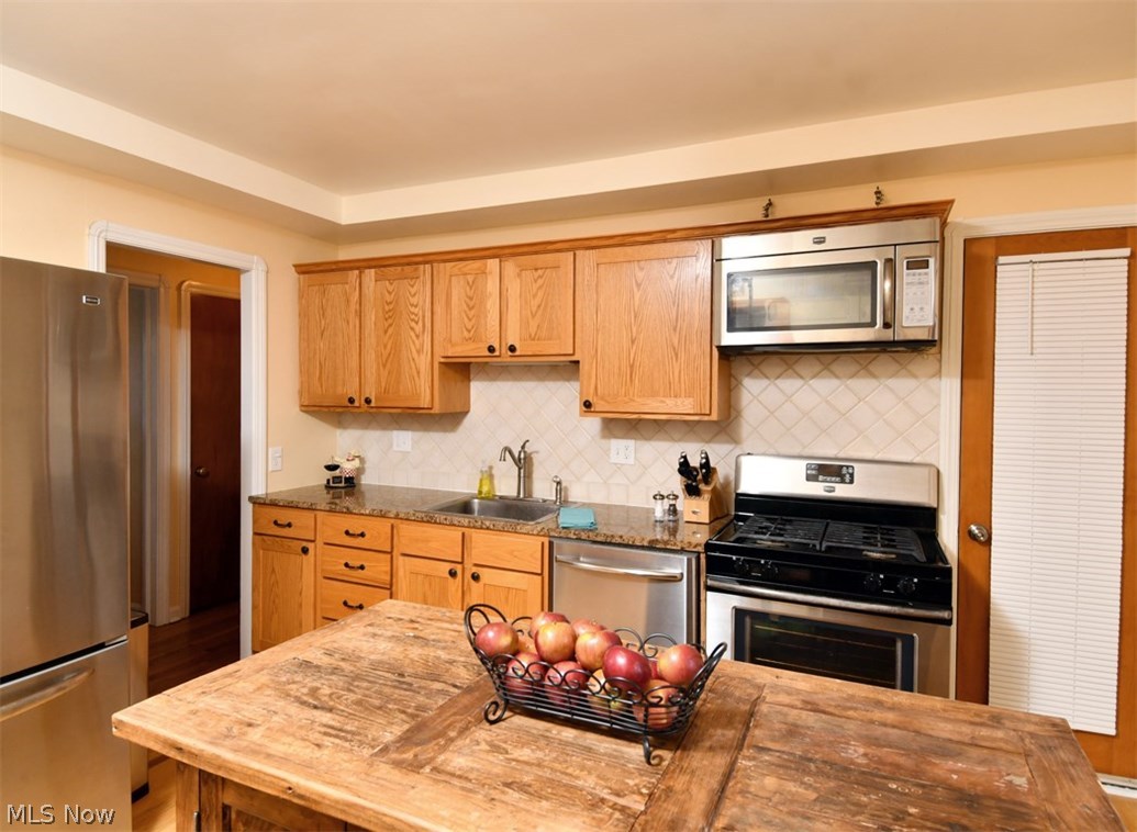 16000 Munn Road Cleveland, OH 44111 - Photo 8 of 35 Gallery Image 8