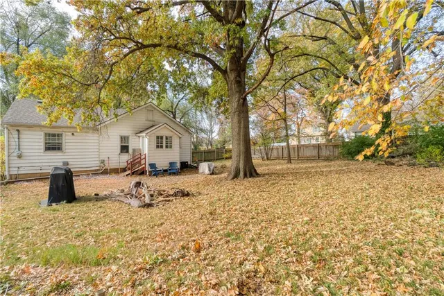 $180,000 | 9100 East 69th Terrace, Raytown, MO 64133