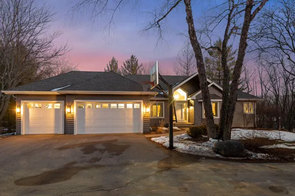 $1,100,000 | 9125 Abbywood Road, Chaska, MN 55318