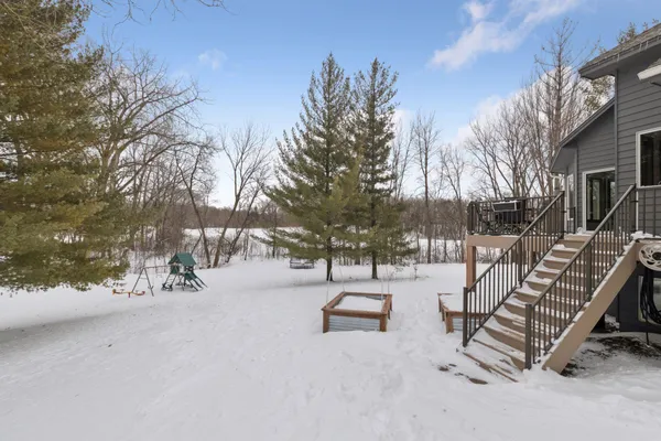$1,100,000 | 9125 Abbywood Road, Chaska, MN 55318