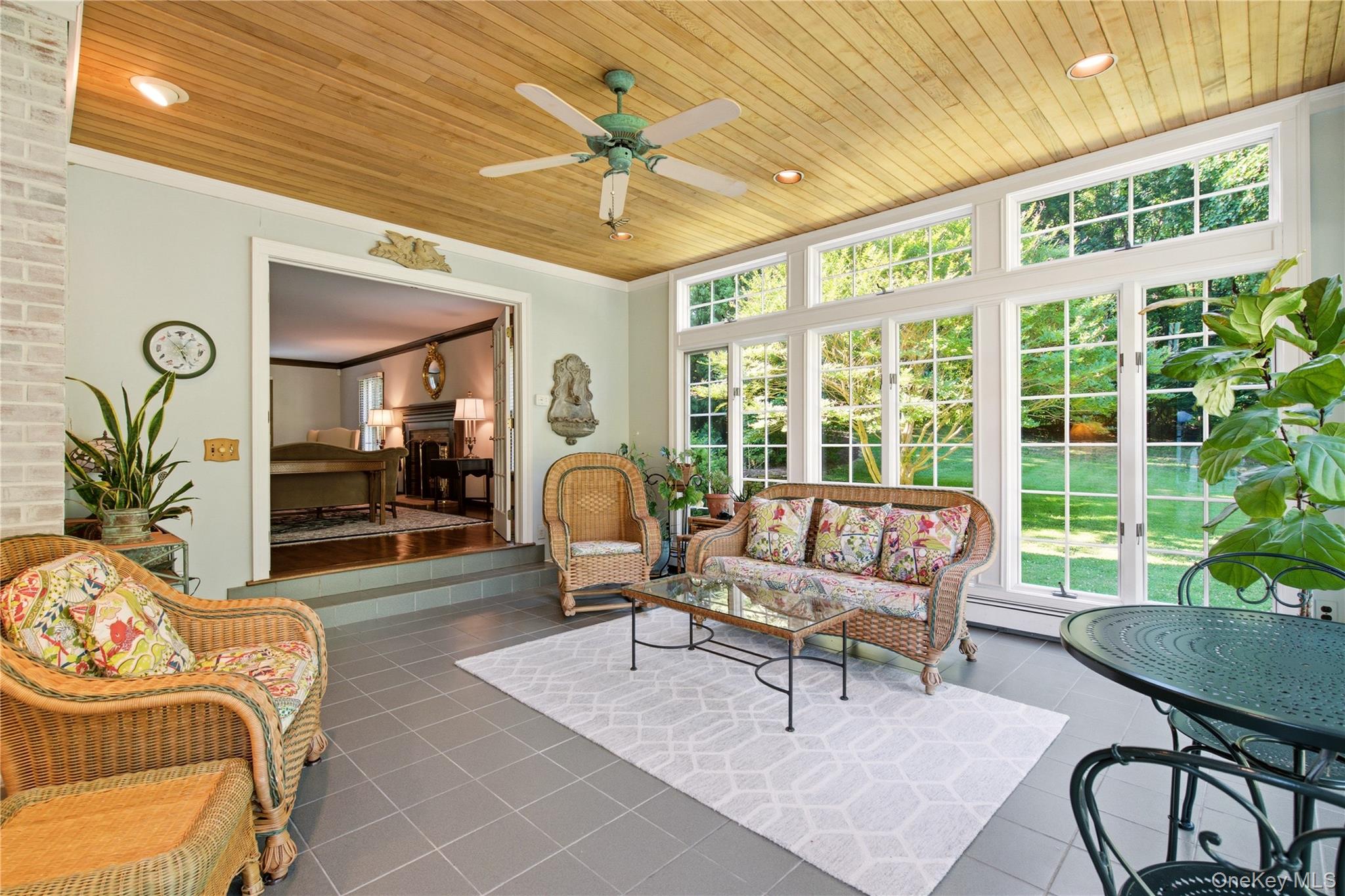 54 Snake Hill Road Cold Spring Harbor, NY 11724 - Photo 9 of 39