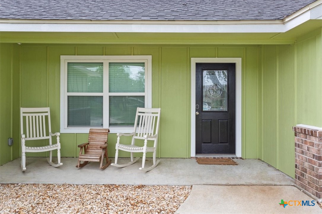 3299 Lake Park Road Belton, TX 76513 - Photo 5 of 32