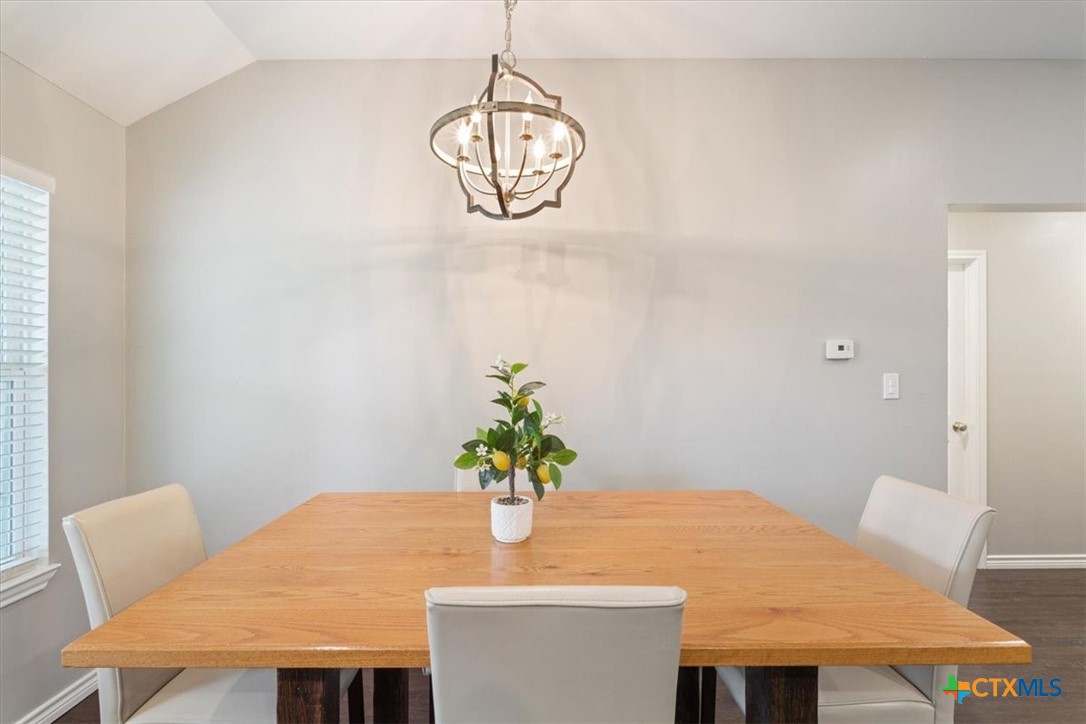 3299 Lake Park Road Belton, TX 76513 - Photo 8 of 32