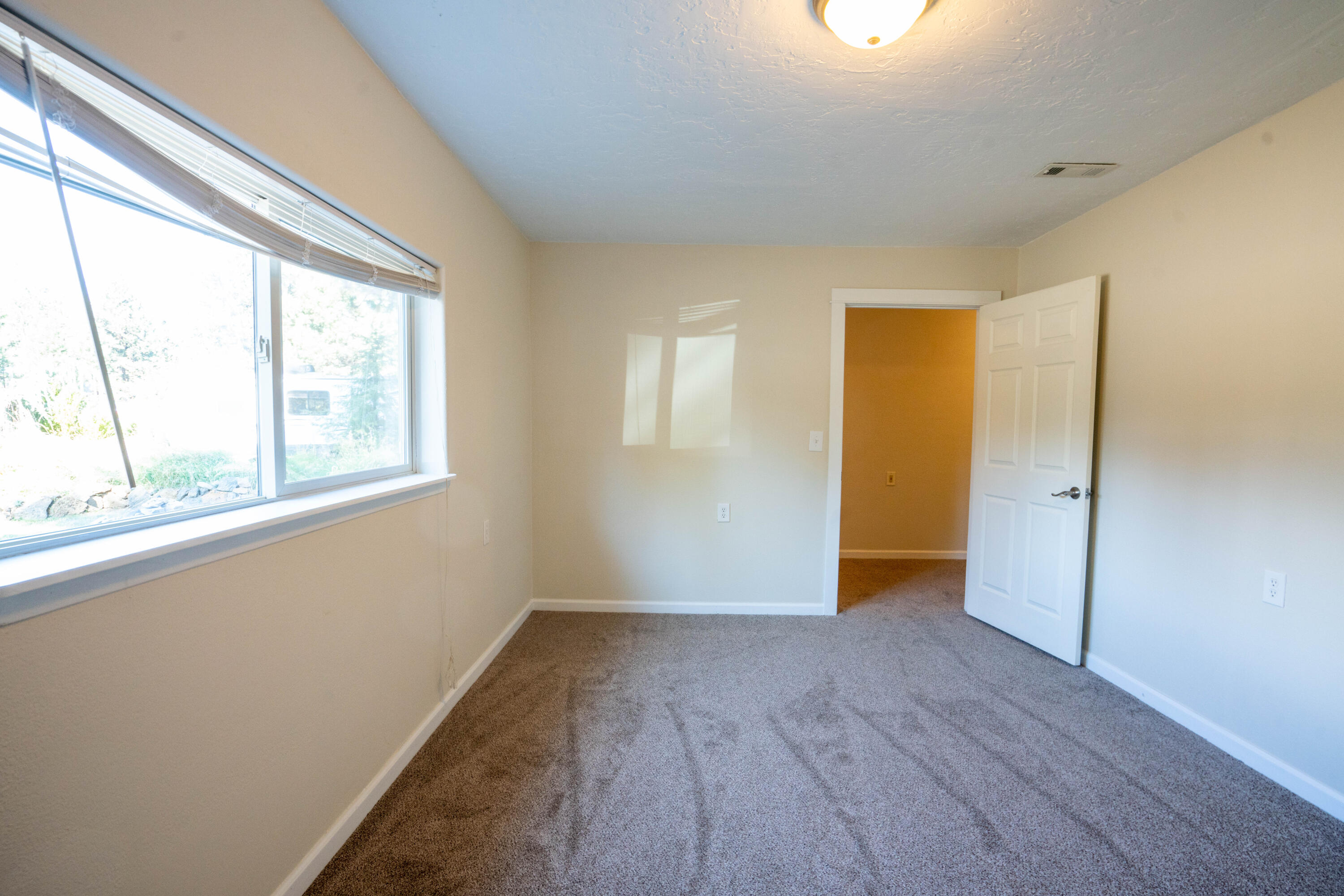 61148 Benham Road Bend, OR 97702 - Photo 11 of 48 DSC08400-HDR