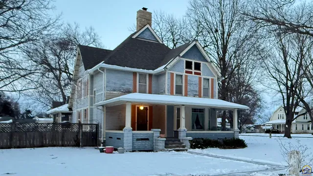 $279,950 | 218 East Perry Street, Rossville, KS 66533