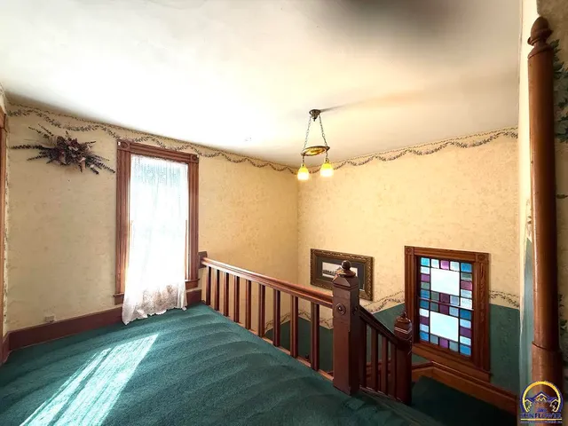 $279,950 | 218 East Perry Street, Rossville, KS 66533