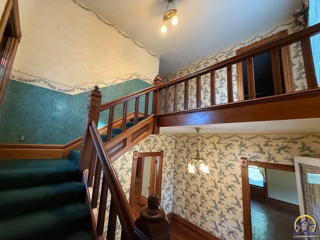 $279,950 | 218 East Perry Street, Rossville, KS 66533