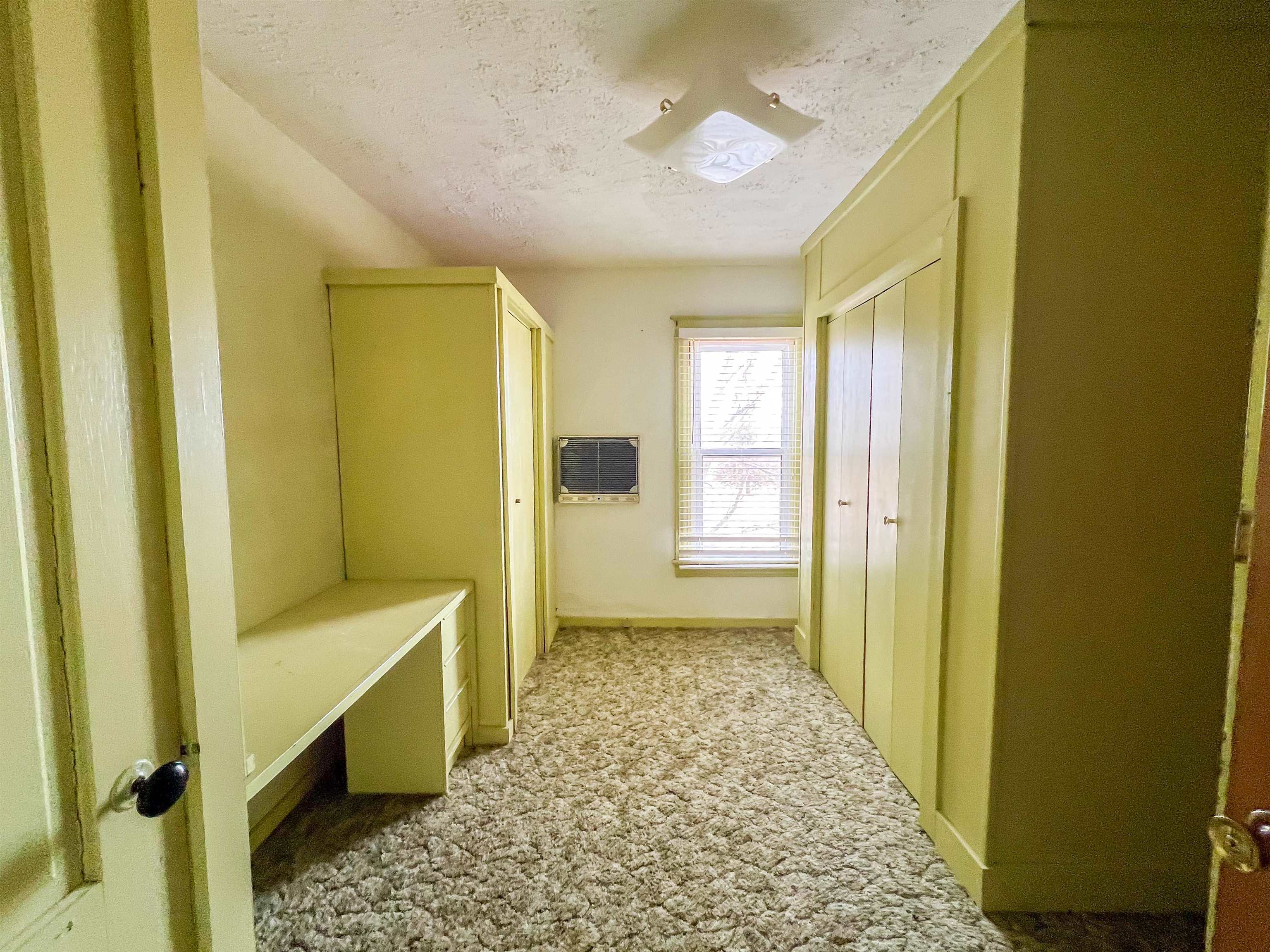 3114 South Rush Creek Road Stockton, IL 61085 - Photo 29 of 76 a bathroom with a tub