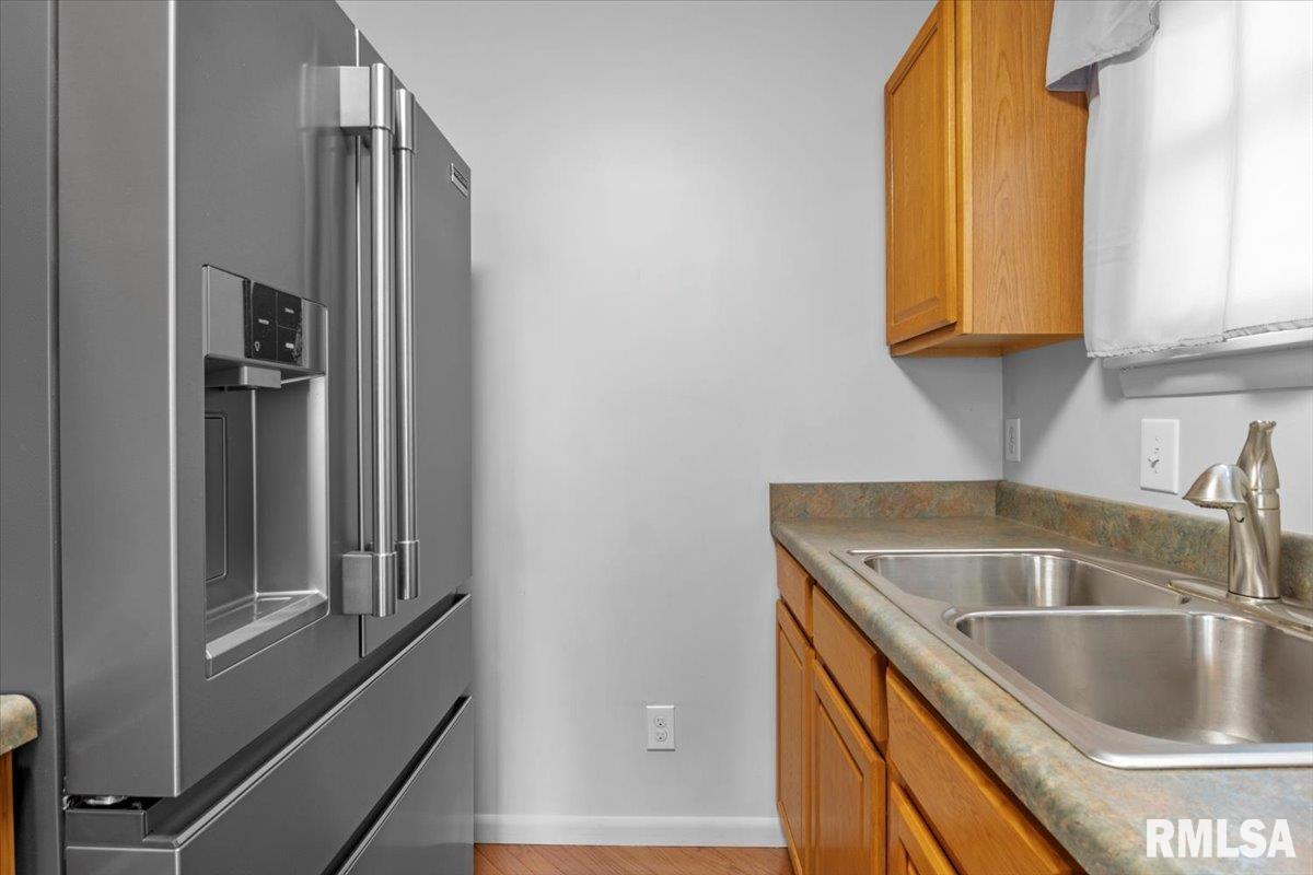 1629 Deerfield Road Chatham, IL 62629 - Photo 11 of 36 Gallery Image 11