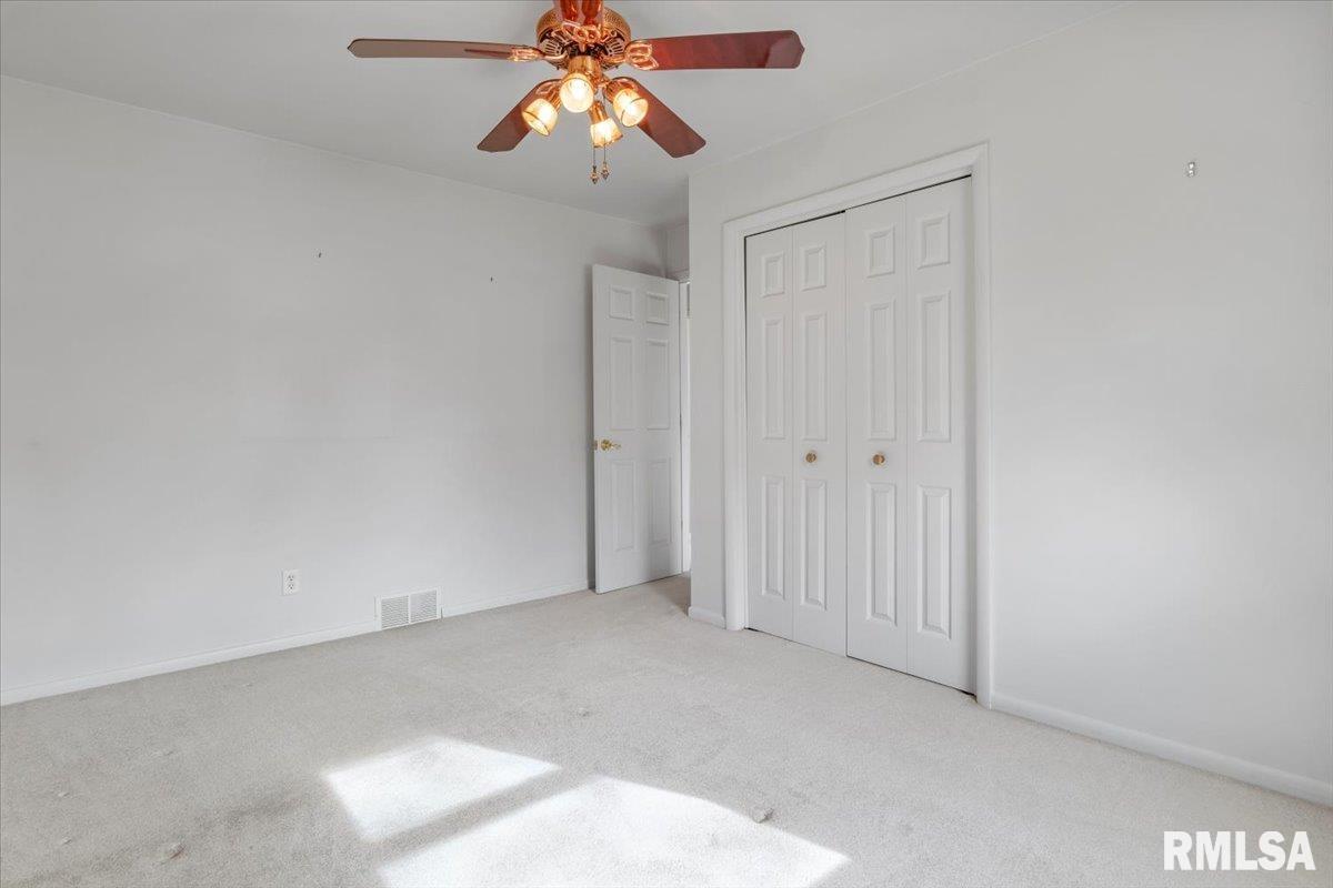 1629 Deerfield Road Chatham, IL 62629 - Photo 17 of 36 Gallery Image 17