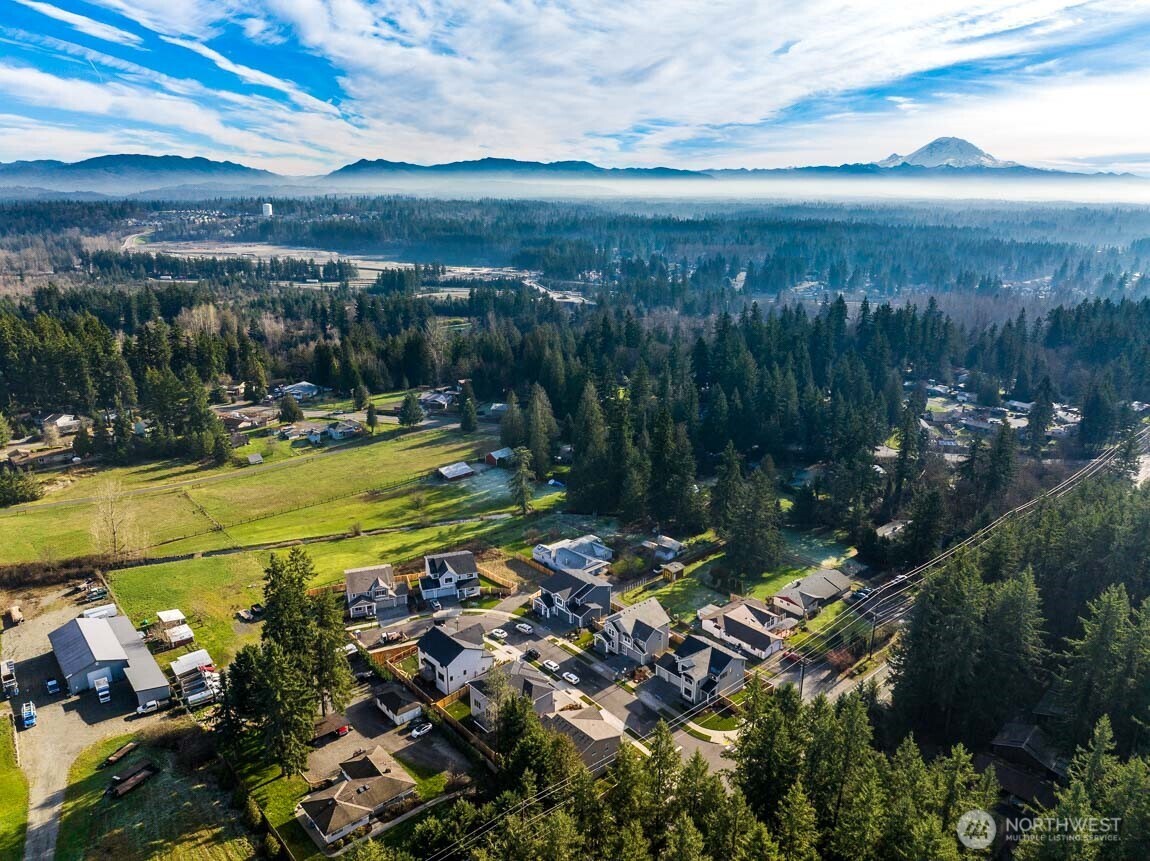 25012 181st Avenue Southeast, Unit 5 Covington, WA 98042 - Photo 33 of 34 a view of a yard with an outdoor space