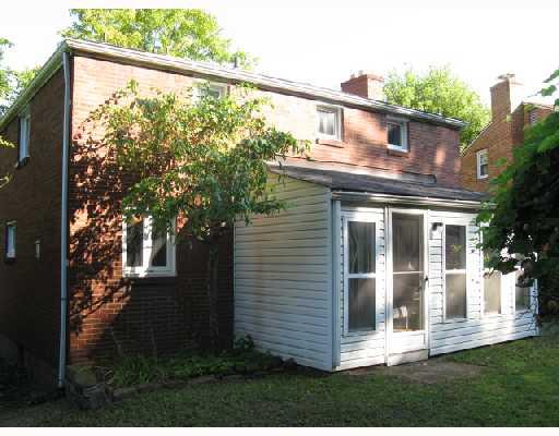 119 Parkedge Road Green Tree, PA 15220 - Photo 2 of 12 Other. Back of House, Sunroom