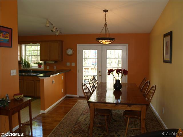 26700 Oxford Road Ruther Glen, VA 22546 - Photo 3 of 12 Dining Room